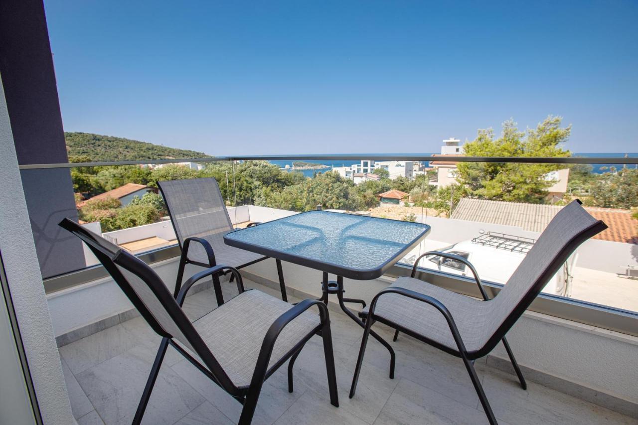 Posejdon Lux Διαμέρισμα Utjeha Εξωτερικό φωτογραφία